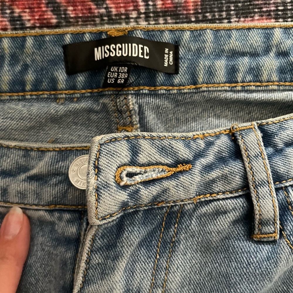 Missguided size 6R boyfriend jean